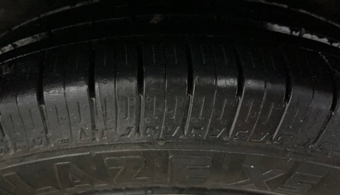 2015 Honda Amaze 1.2L I-VTEC S, Petrol, Manual, 56,165 km, Left Rear Tyre Tread