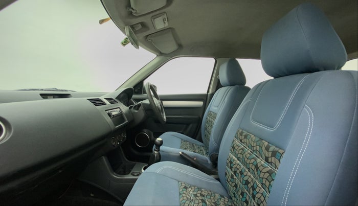 2010 Maruti Swift VXI, Petrol, Manual, 95,147 km, Right Side Front Door Cabin