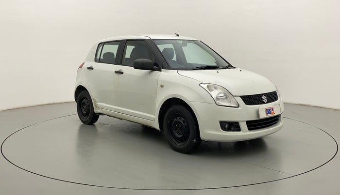 2010 Maruti Swift VXI, Petrol, Manual, 95,147 km, Right Front Diagonal