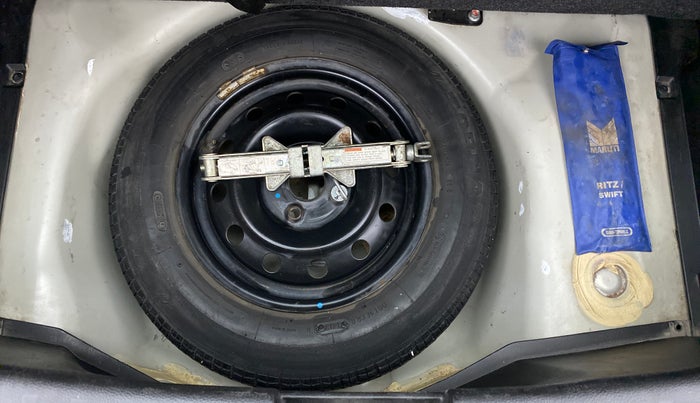 2013 Maruti Swift VXI D, Petrol, Manual, 49,712 km, Spare Tyre