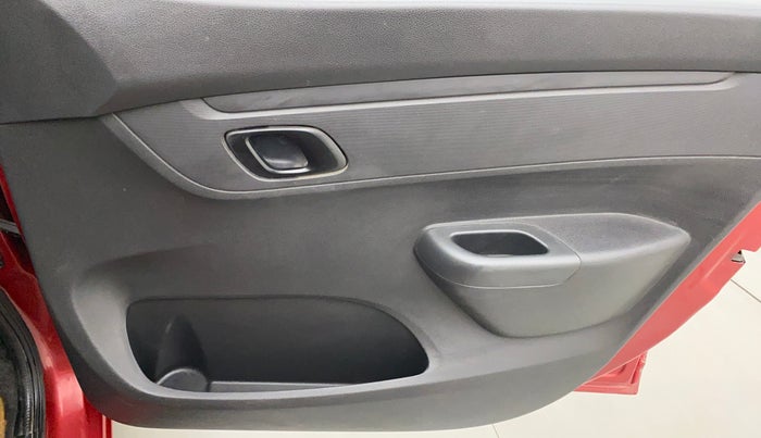 2015 Renault Kwid RXT 0.8, Petrol, Manual, 58,918 km, Driver Side Door Panels Control