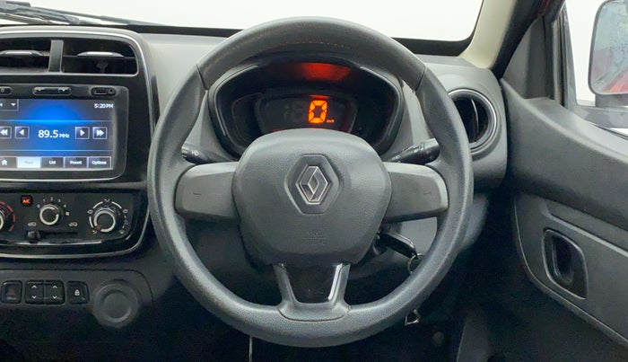 2015 Renault Kwid RXT 0.8, Petrol, Manual, 58,918 km, Steering Wheel Close Up