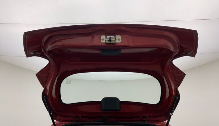 2015 Renault Kwid RXT 0.8, Petrol, Manual, 58,918 km, Boot Door Open