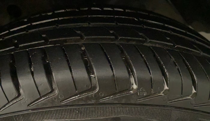 2022 Maruti New Wagon-R LXI 1.0, Petrol, Manual, 31,431 km, Left Rear Tyre Tread