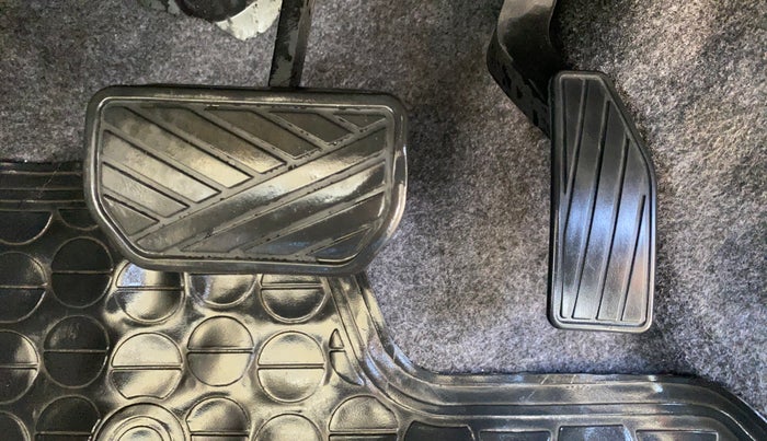 2014 Maruti Celerio VXI AMT, Petrol, Automatic, 65,860 km, Pedals