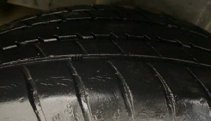 2014 Maruti Celerio VXI AMT, Petrol, Automatic, 65,860 km, Right Rear Tyre Tread