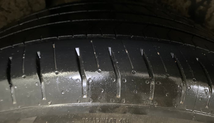 2024 Hyundai Creta SX (O) 1.5 TURBO DCT, Petrol, Automatic, 13,185 km, Right Rear Tyre Tread