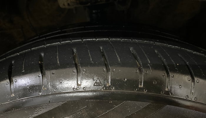 2024 Hyundai Creta SX (O) 1.5 TURBO DCT, Petrol, Automatic, 13,185 km, Right Front Tyre Tread