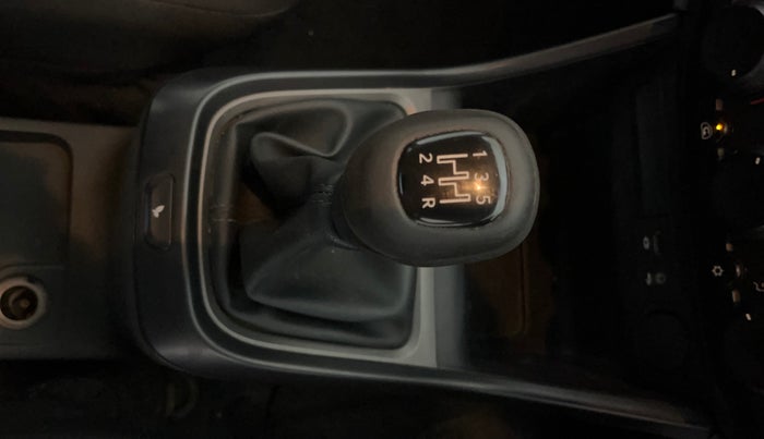 2020 Tata ALTROZ XE PETROL, Petrol, Manual, 28,916 km, Gear Lever