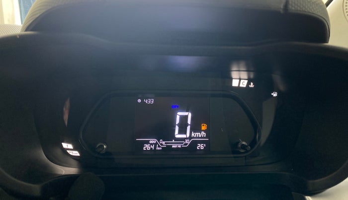 2025 Tata ALTROZ XM PETROL, Petrol, Manual, 2,641 km, Odometer Image