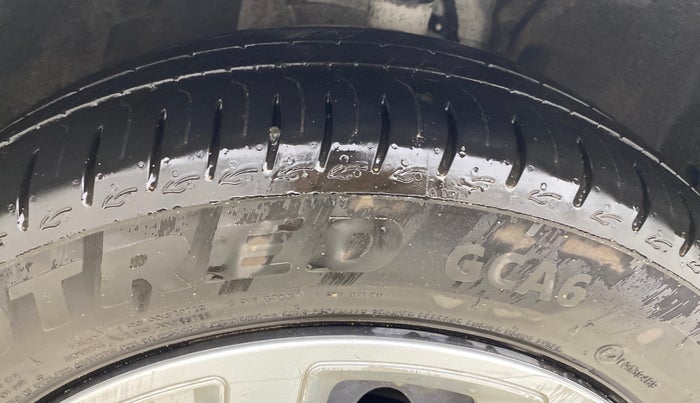 2025 Tata ALTROZ XM PETROL, Petrol, Manual, 2,641 km, Right Front Tyre Tread