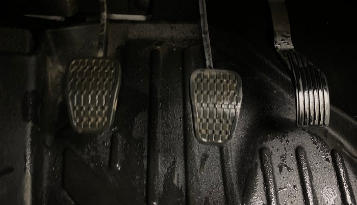 2025 Tata ALTROZ XM PETROL, Petrol, Manual, 2,641 km, Pedals