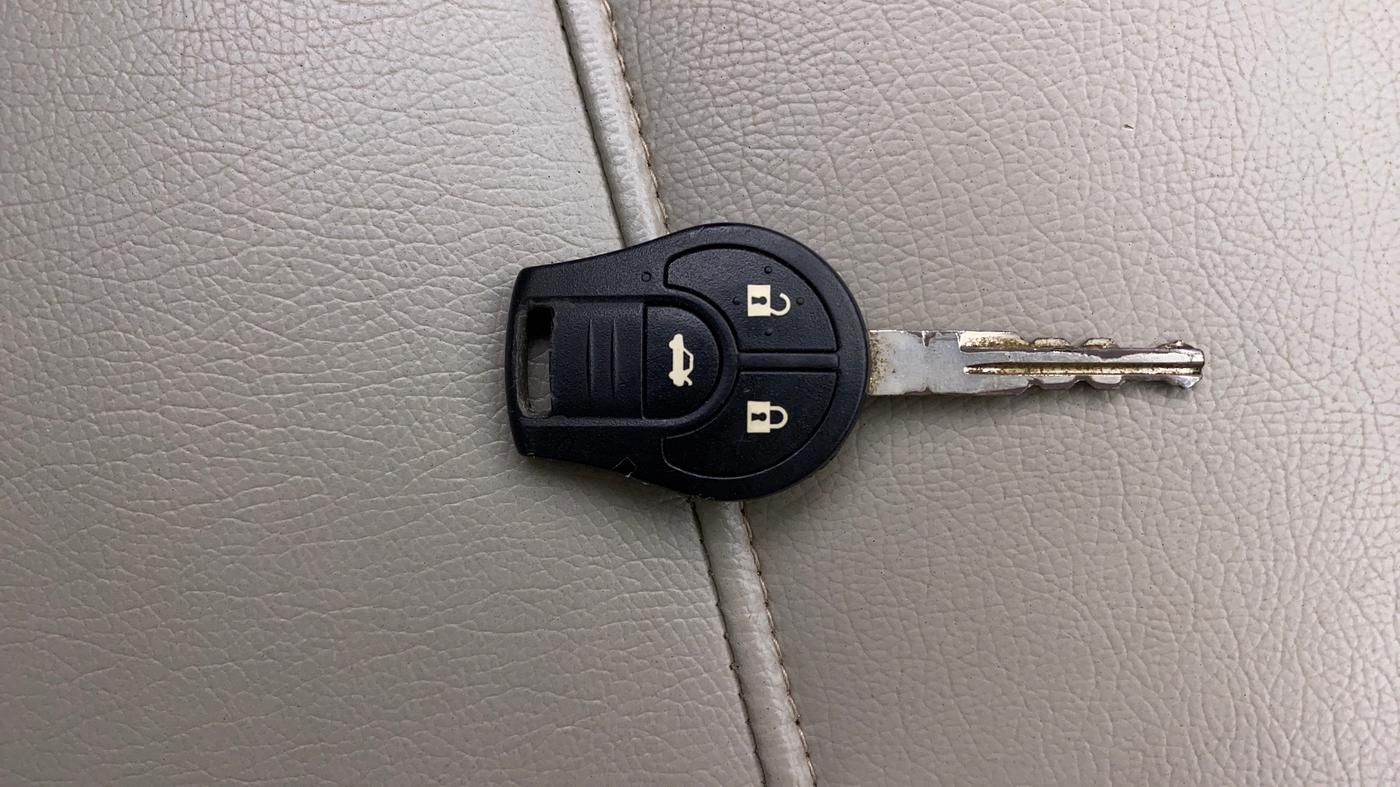 2014 Nissan Sunny XL, Petrol, Manual, 64,541 km, Key Close Up