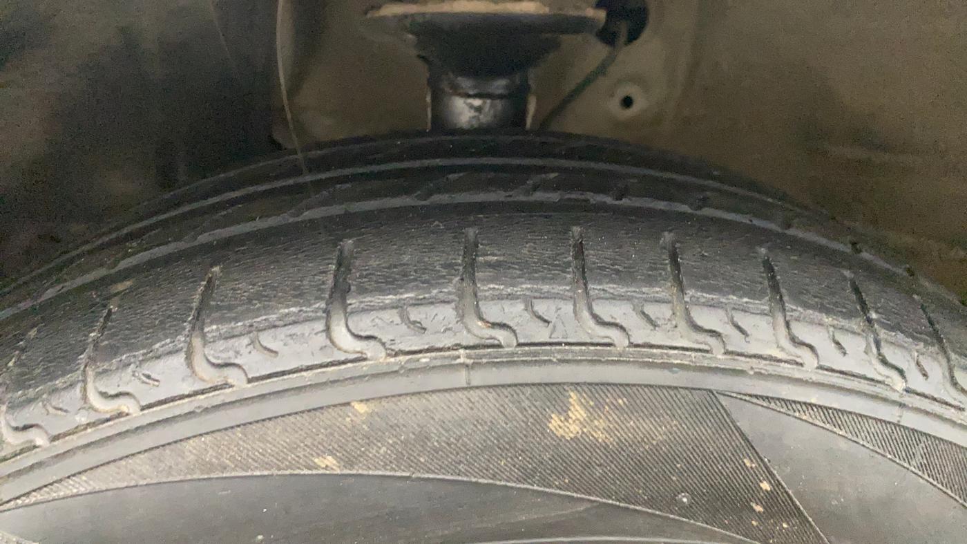 2021 Maruti New Wagon-R VXI 1.0, Petrol, Manual, 96,790 km, Left Front Tyre Tread