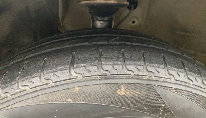 2021 Maruti New Wagon-R VXI 1.0, Petrol, Manual, 96,790 km, Left Front Tyre Tread