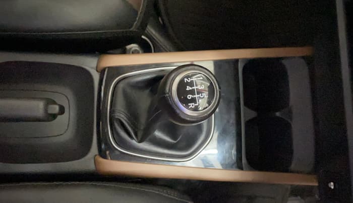 2023 Honda ELEVATE ZX MT, Petrol, Manual, 27,374 km, Gear Lever