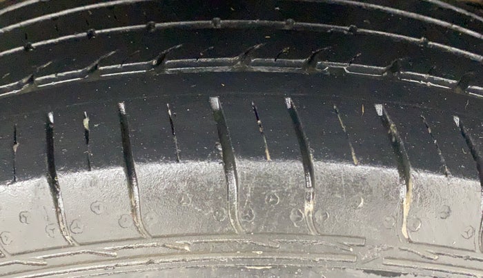 2019 Tata NEXON XM PETROL, Petrol, Manual, 37,363 km, Left Rear Tyre Tread