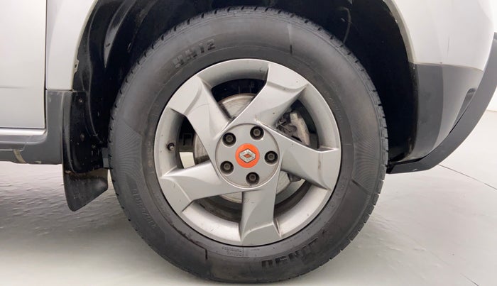 2015 Renault Duster RXL 85PS EXPLORE, Diesel, Manual, 57,784 km, Right Front Wheel