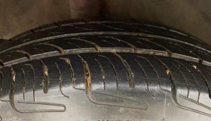 2011 Nissan Micra XV PETROL, Petrol, Manual, 73,686 km, Right Rear Tyre Tread