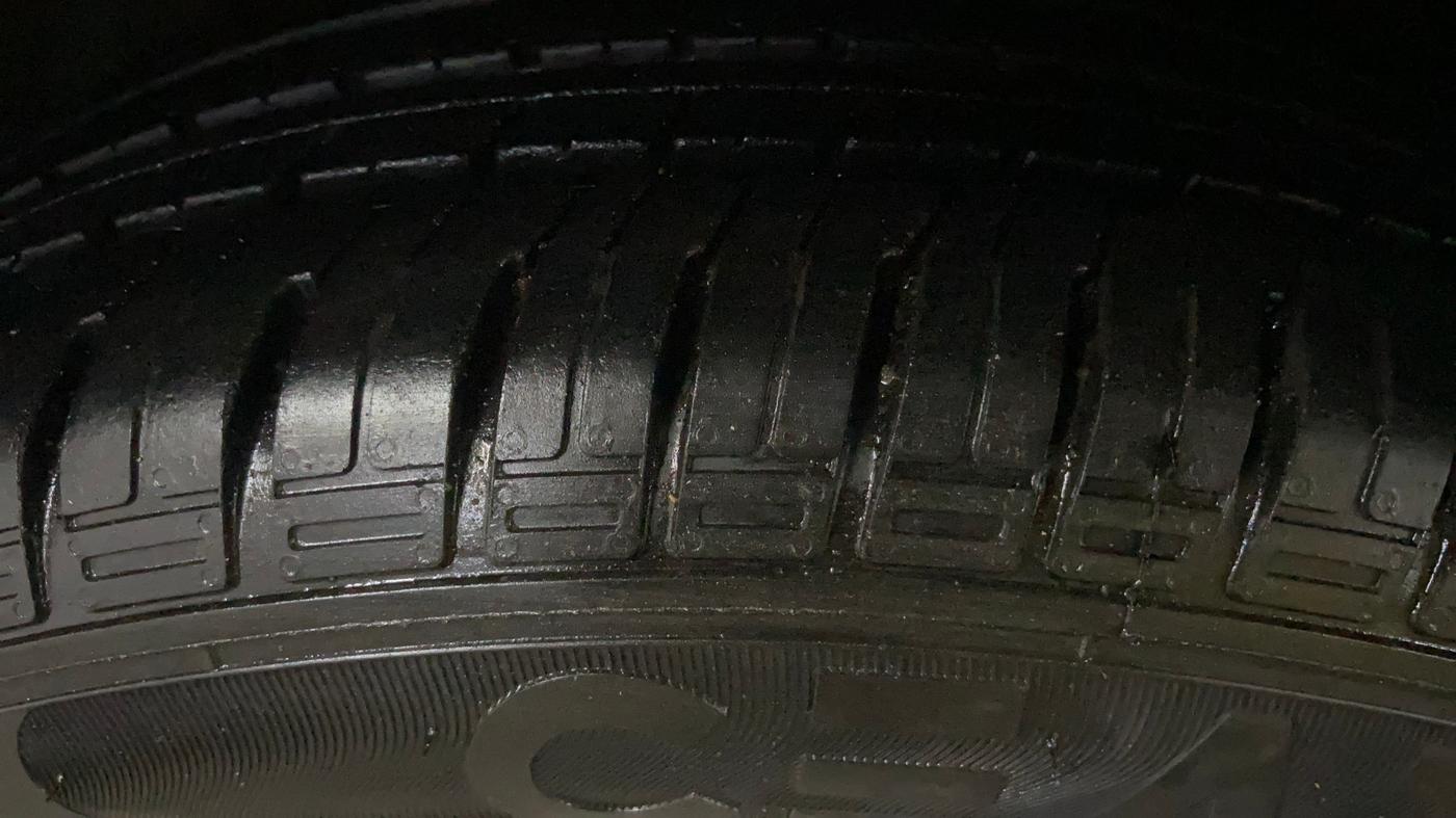 2017 Ford Ecosport TREND 1.5L DIESEL, Diesel, Manual, 79,688 km, Left Front Tyre Tread