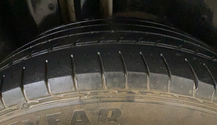 2020 MG HECTOR SHARP 1.5 DCT PETROL, Petrol, Automatic, 48,771 km, Right Rear Tyre Tread