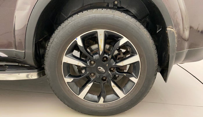 2019 Mahindra XUV500 W11 AT, Diesel, Automatic, 36,921 km, Left Rear Wheel