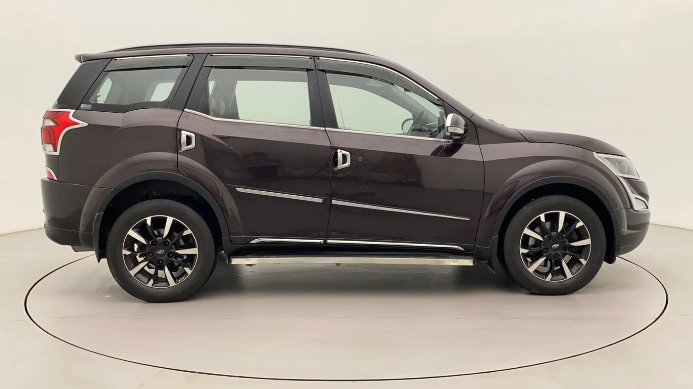 2019 Mahindra XUV500 W11 AT, Diesel, Automatic, 36,921 km, Right Side View