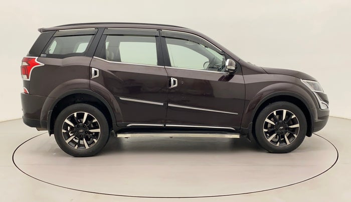 2019 Mahindra XUV500 W11 AT, Diesel, Automatic, 36,921 km, Right Side View