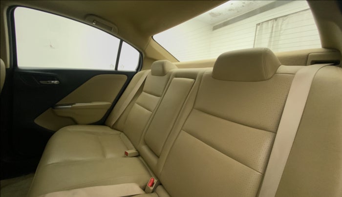 2014 Honda City 1.5L I-VTEC VX CVT, Petrol, Automatic, 28,598 km, Right Side Rear Door Cabin