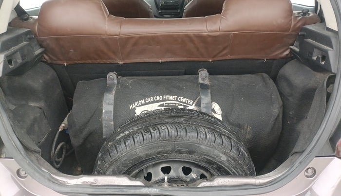 2018 Tata Tiago XM PETROL, CNG, Manual, 58,652 km, Boot Inside