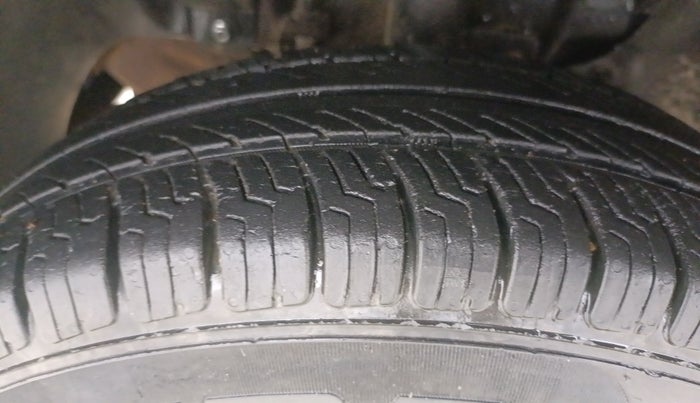 2018 Tata Tiago XM PETROL, CNG, Manual, 58,652 km, Left Front Tyre Tread