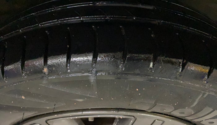 2021 Renault Kwid NEOTECH RXL 0.8, Petrol, Manual, 62,403 km, Right Front Tyre Tread