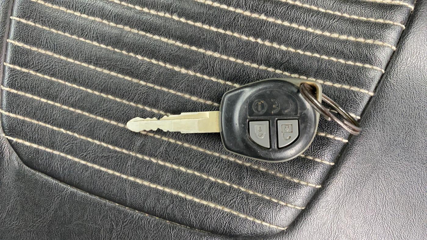 2019 Maruti New Wagon-R VXI 1.2 AMT, Petrol, Automatic, 74,018 km, Key Close Up