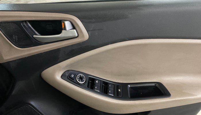 2016 Hyundai Elite i20 ASTA 1.2, Petrol, Manual, 75,184 km, Driver Side Door Panels Control