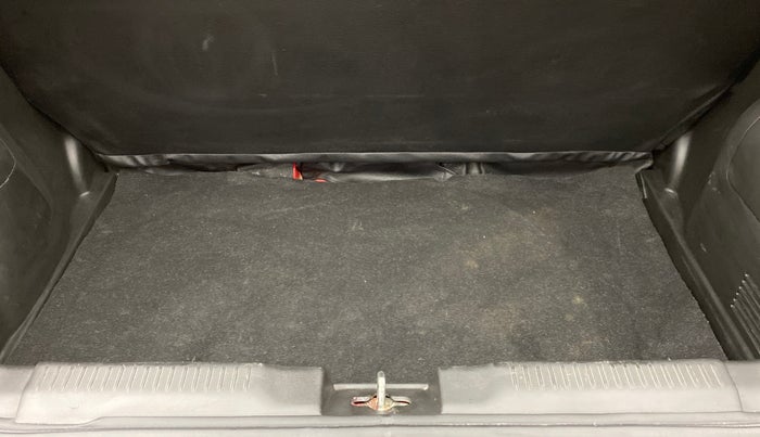 2018 Maruti Swift VXI, Petrol, Manual, 36,789 km, Boot Inside
