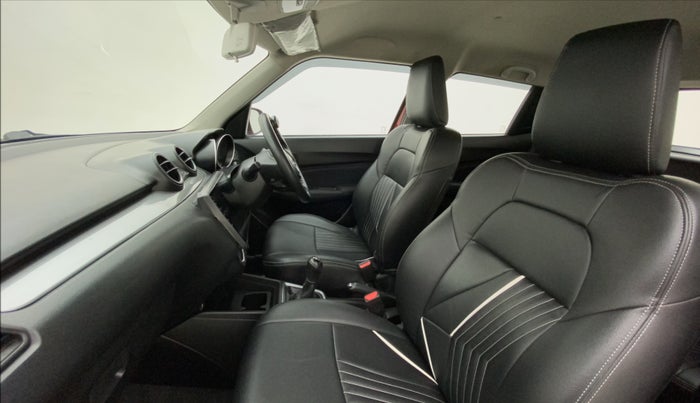2018 Maruti Swift VXI, Petrol, Manual, 36,789 km, Right Side Front Door Cabin