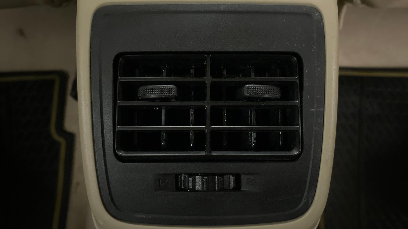 2021 Maruti Dzire ZXI AMT, Petrol, Automatic, 10,811 km, Rear AC Vents
