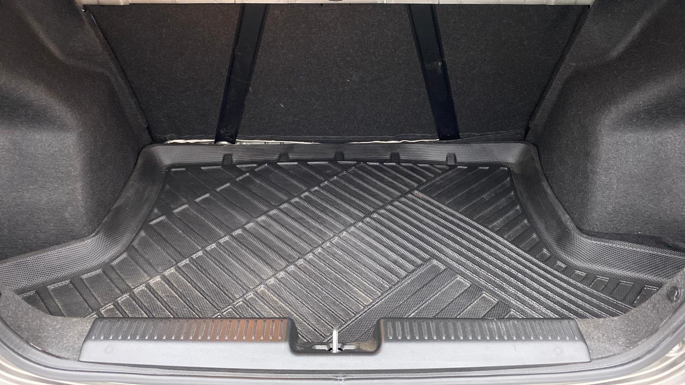 2021 Maruti Dzire ZXI AMT, Petrol, Automatic, 10,811 km, Boot Inside