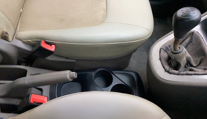 2012 Hyundai i10 ERA 1.1, Petrol, Manual, 34,725 km, Gear Lever