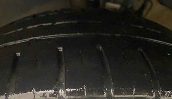 2017 Volkswagen Ameo HIGHLINE DSG 1.5 DIESEL , Diesel, Automatic, 86,369 km, Left Front Tyre Tread