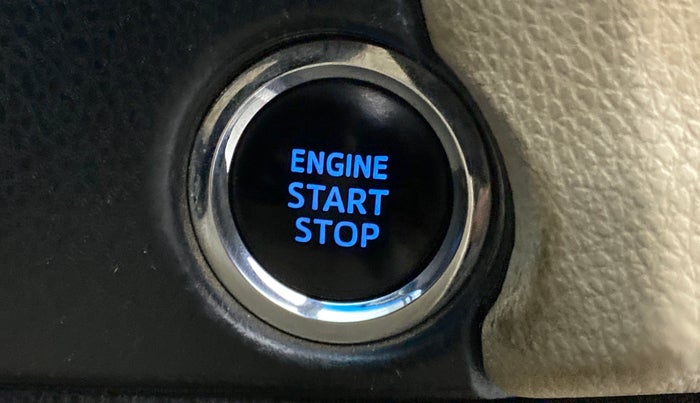 2014 Toyota Corolla Altis VL AT, Petrol, Automatic, 95,996 km, Keyless Start/ Stop Button