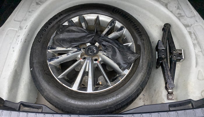 2014 Toyota Corolla Altis VL AT, Petrol, Automatic, 95,996 km, Spare Tyre