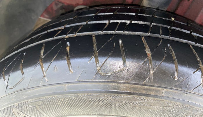 2017 Hyundai i20 Active 1.2 SX, Petrol, Manual, 38,775 km, Right Rear Tyre Tread