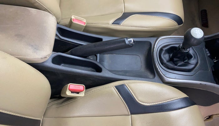 2018 Honda City 1.5L I-VTEC V MT, Petrol, Manual, 92,063 km, Gear Lever