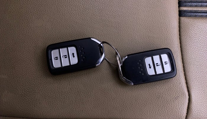 2018 Honda City 1.5L I-VTEC V MT, Petrol, Manual, 92,063 km, Key Close Up