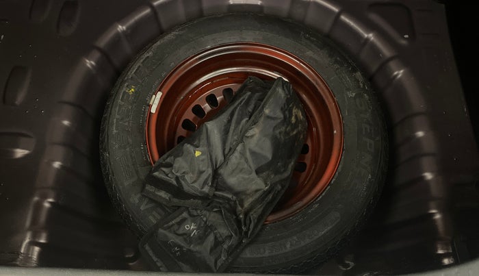 2021 Renault Kiger RXT MT, Petrol, Manual, 40,610 km, Spare Tyre