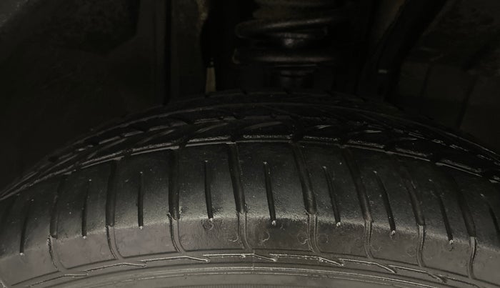 2021 Renault Kiger RXT MT, Petrol, Manual, 40,610 km, Right Front Tyre Tread