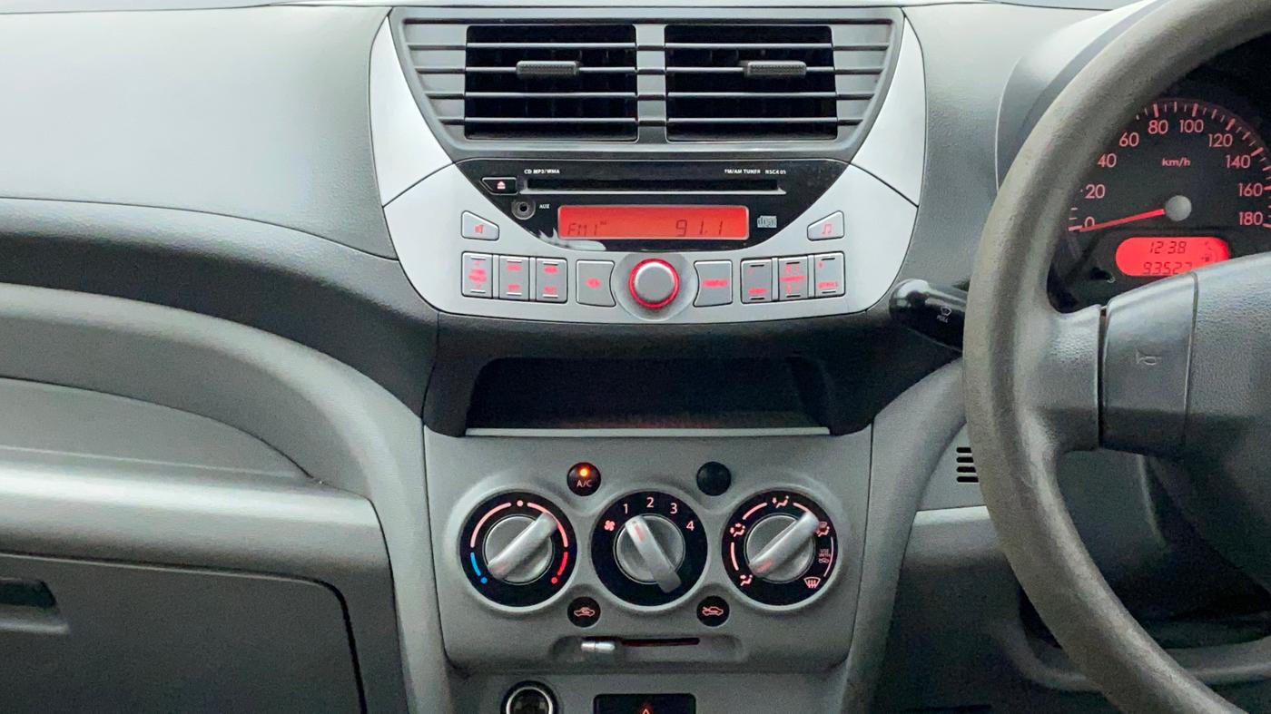 2010 Maruti A Star VXI, Petrol, Manual, 93,527 km, Air Conditioner
