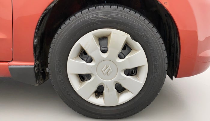2010 Maruti A Star VXI, Petrol, Manual, 93,527 km, Right Front Wheel