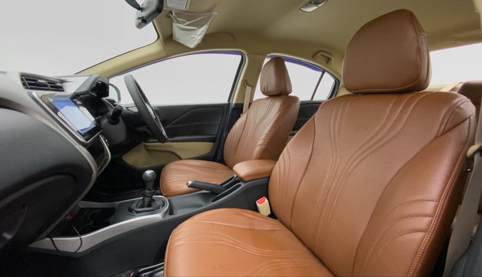 2021 Honda City V MT PETROL, Petrol, Manual, 3,302 km, Right Side Front Door Cabin